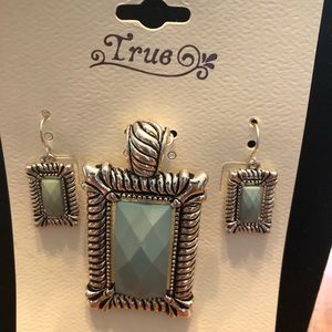 DIY Medallion and earring set